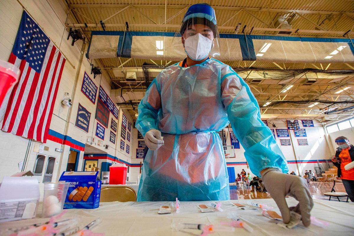 Lawmaker Pushes Bill With Harsh Recurring Fines for Unvaccinated Rhode Islanders