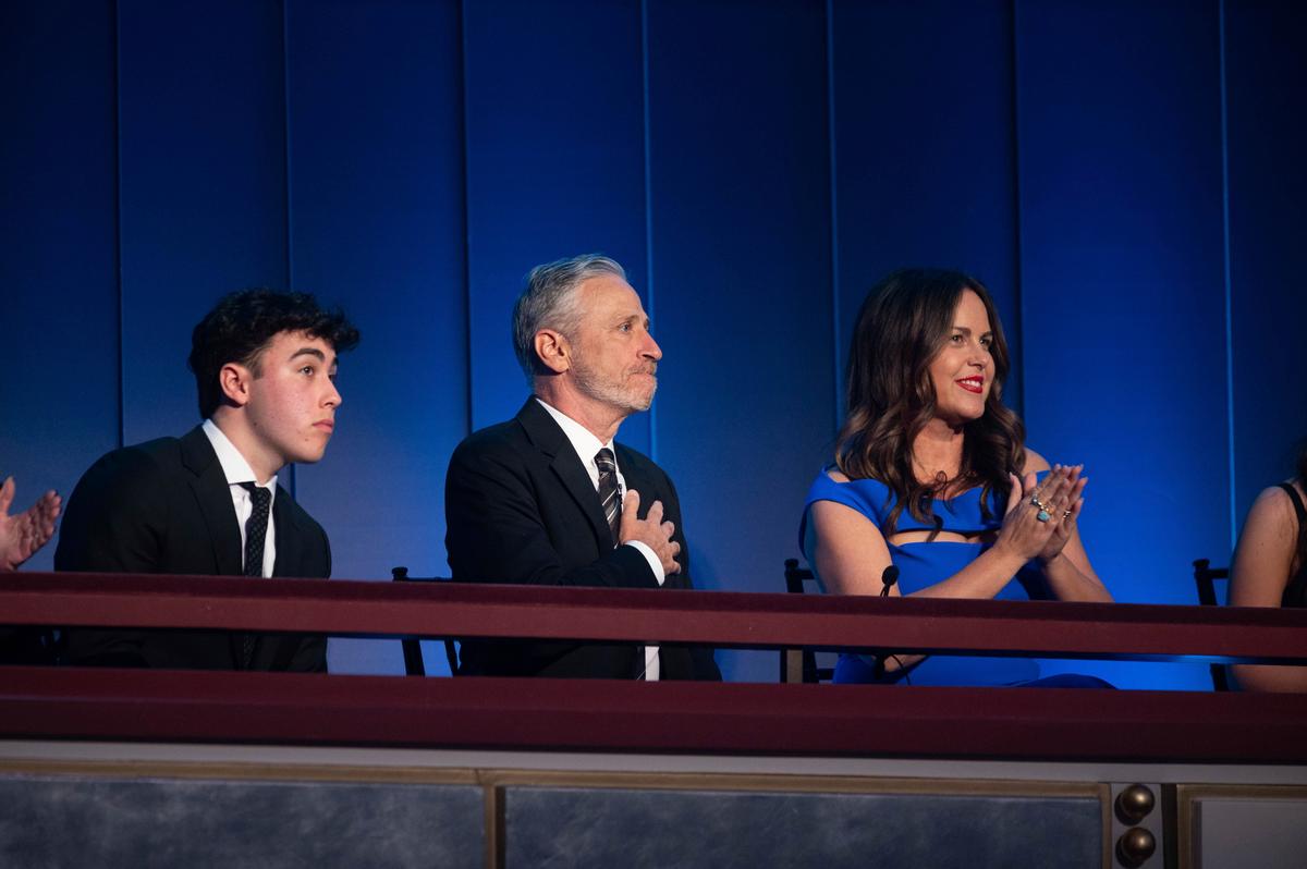 Jon Stewart Returns to ‘The Daily Show’ for 2024 Election Season