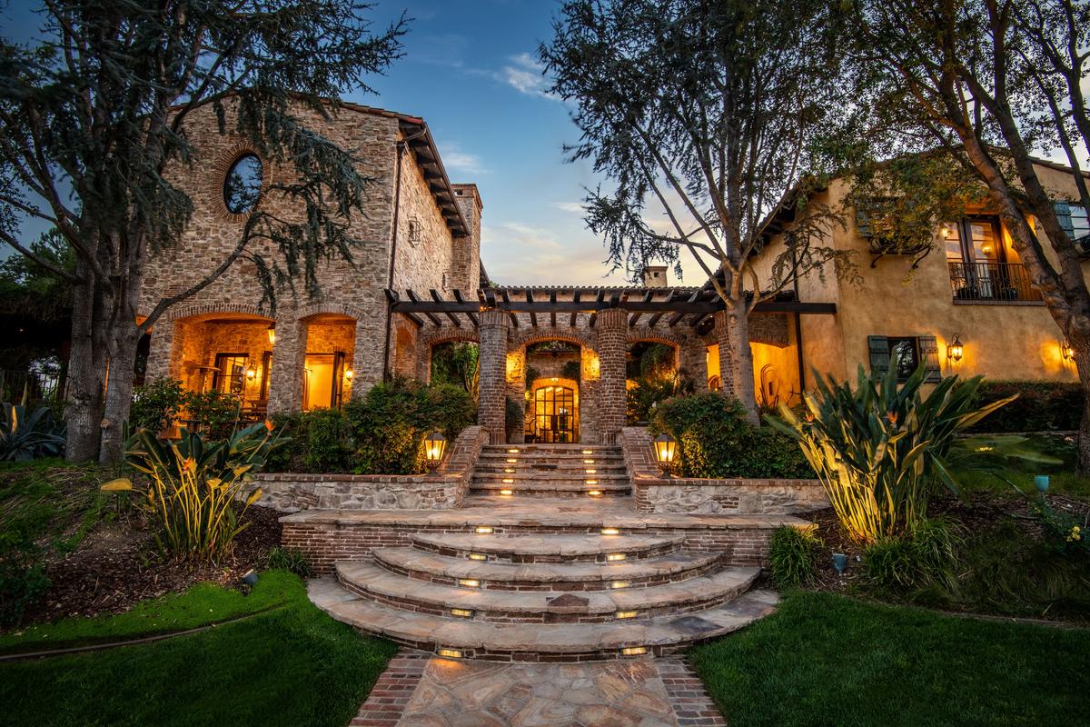 $20.5 Million Buys a Calabasas, California, Eden
