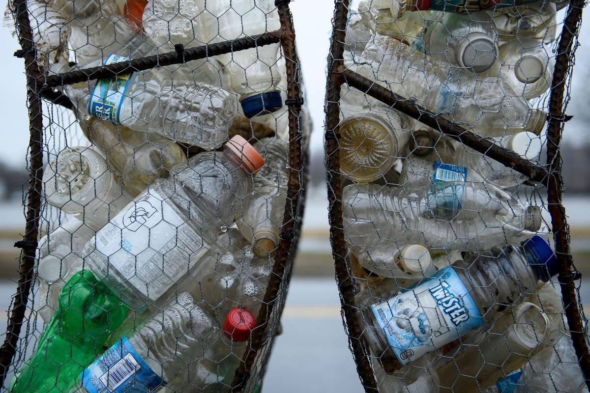 Only About 5 Percent of Plastic Waste Gets Recycled in US, New Report Says