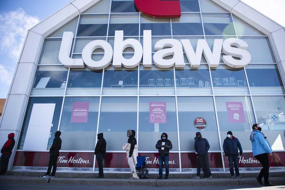 Canadian Shoppers Shift to Discount Stores, No Name Brand Amid High Inflation: Loblaw