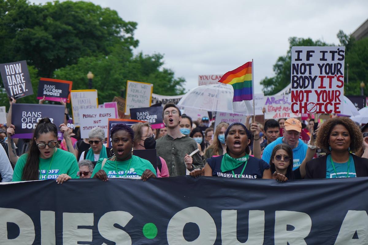 Thousands of Pro-Abortion Protesters March to the Supreme Court