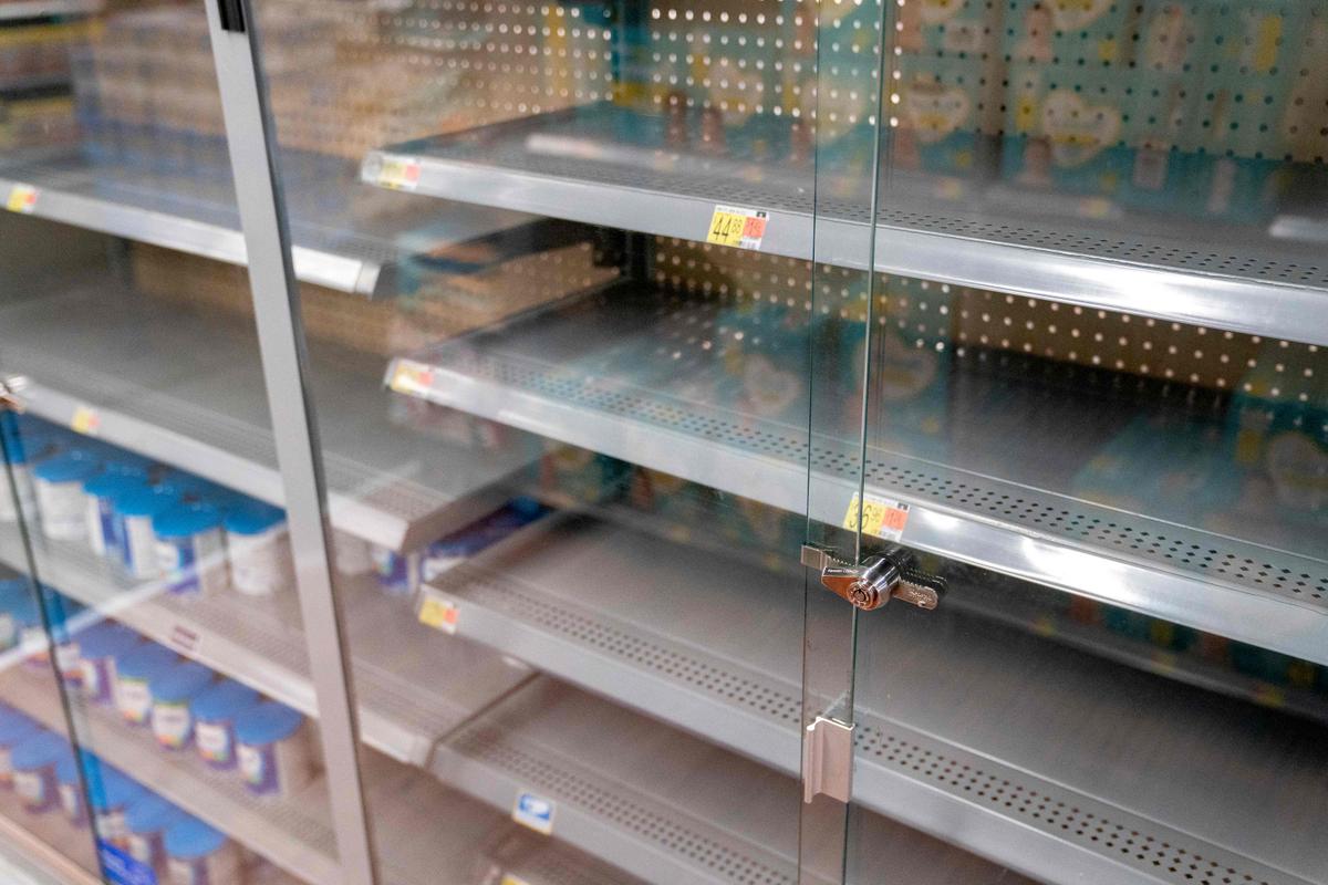 Abbott CEO Apologizes for Baby Formula Shortages; Experts Weigh in on Crisis