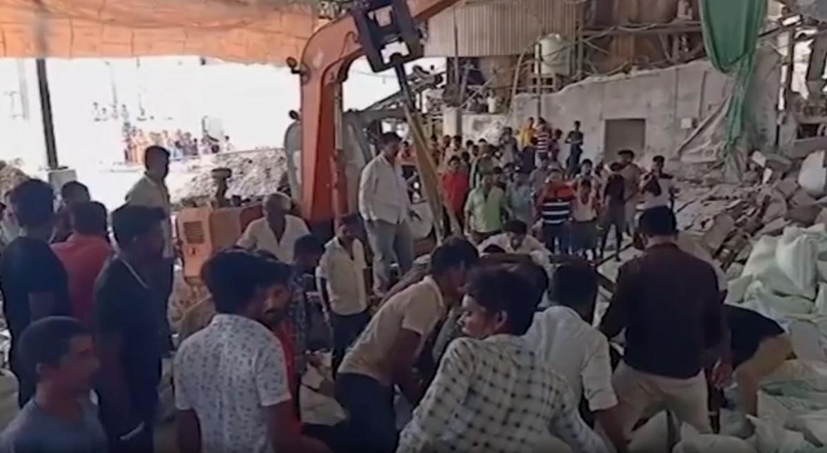 At Least 12 Killed in Wall Collapse in Salt Packaging Factory