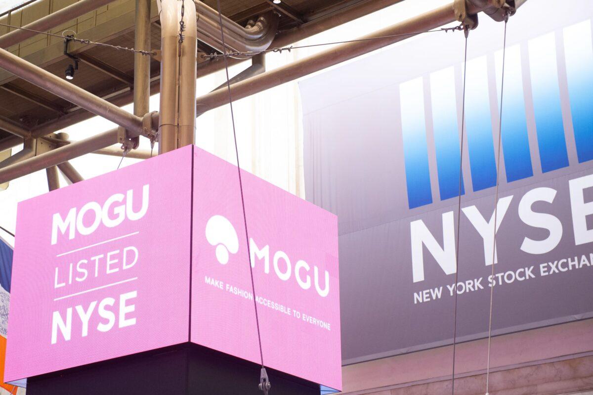 Chinese Stocks Face Massive Delisting as US Fortifies Investor Protection