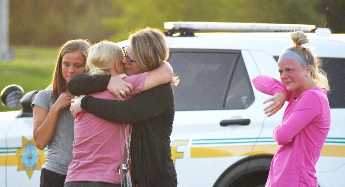 2 Women, Suspected Shooter Found Dead Outside Iowa Church