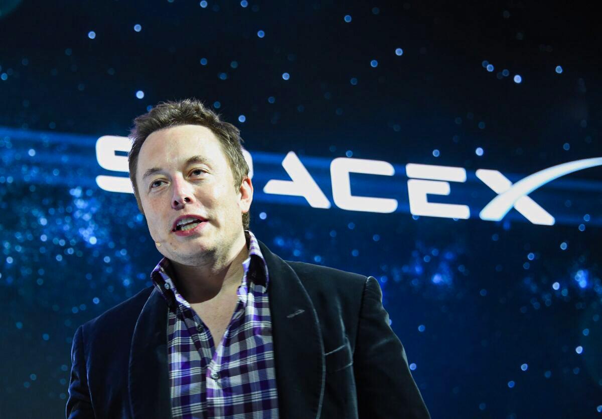 Musk Plans to Build 1000+ Starships to Transport 1 Million People to Mars: A Fleet of ‘Modern Noah’s Arks’