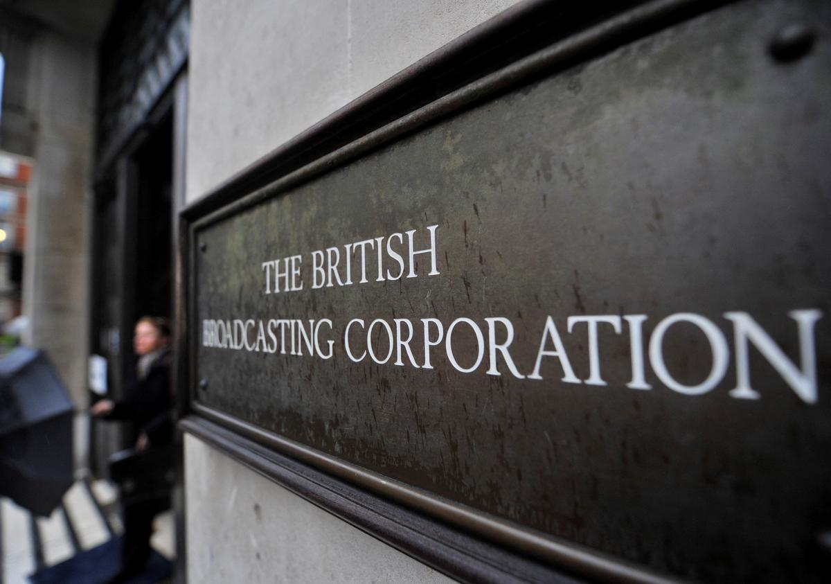Russia Bans 49 British Journalists, Defence Officials From Entering
