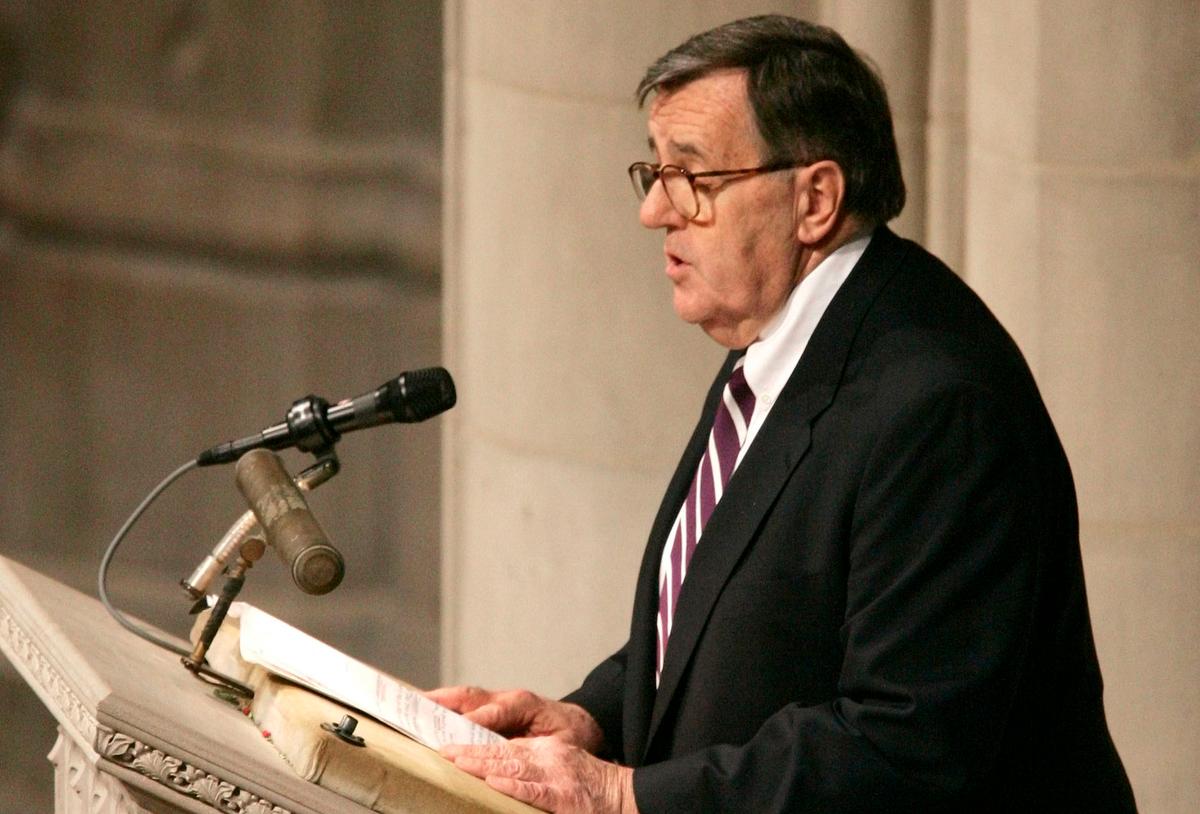 Political Commentator and Columnist Mark Shields Dies at 85