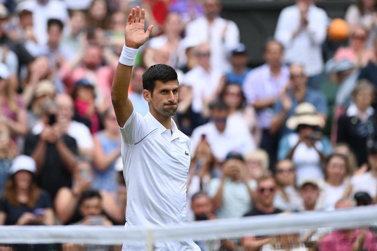 Novak Djokovic Advances, John Isner Sets Record at Wimbledon