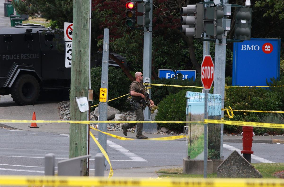 Police to Release Their Findings of BC Bank Shootout Where Two Suspects Died