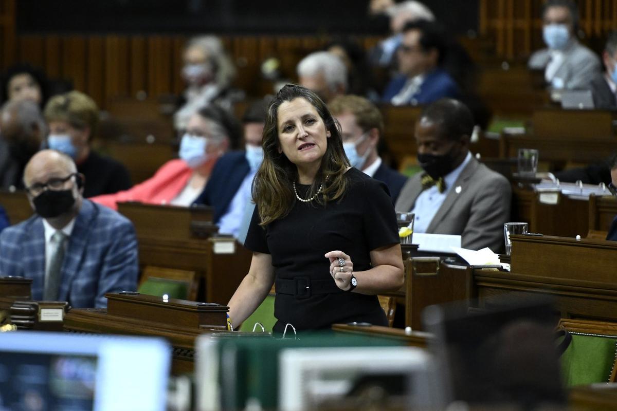 Freeland Says Surging Energy Prices Should Drive Green Transition