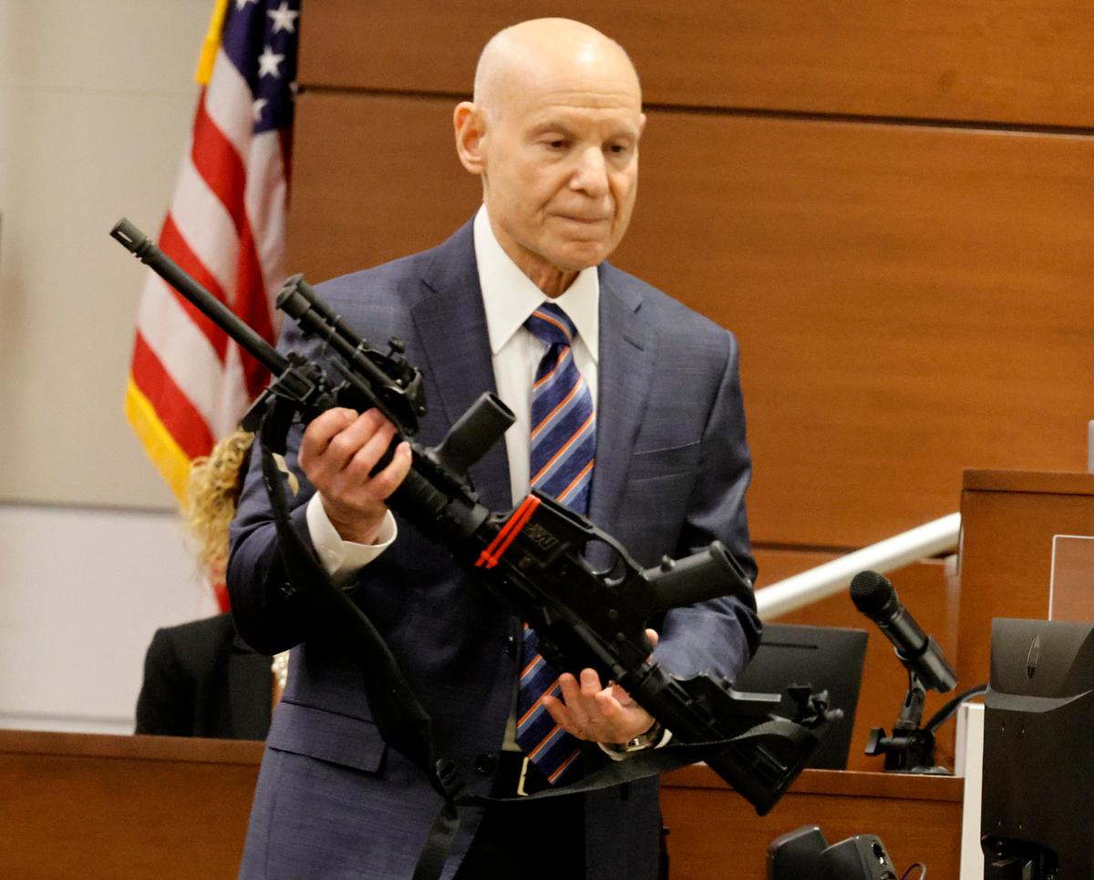 Parkland Shooter Nikolas Cruz’s Rifle Shown to His Jurors