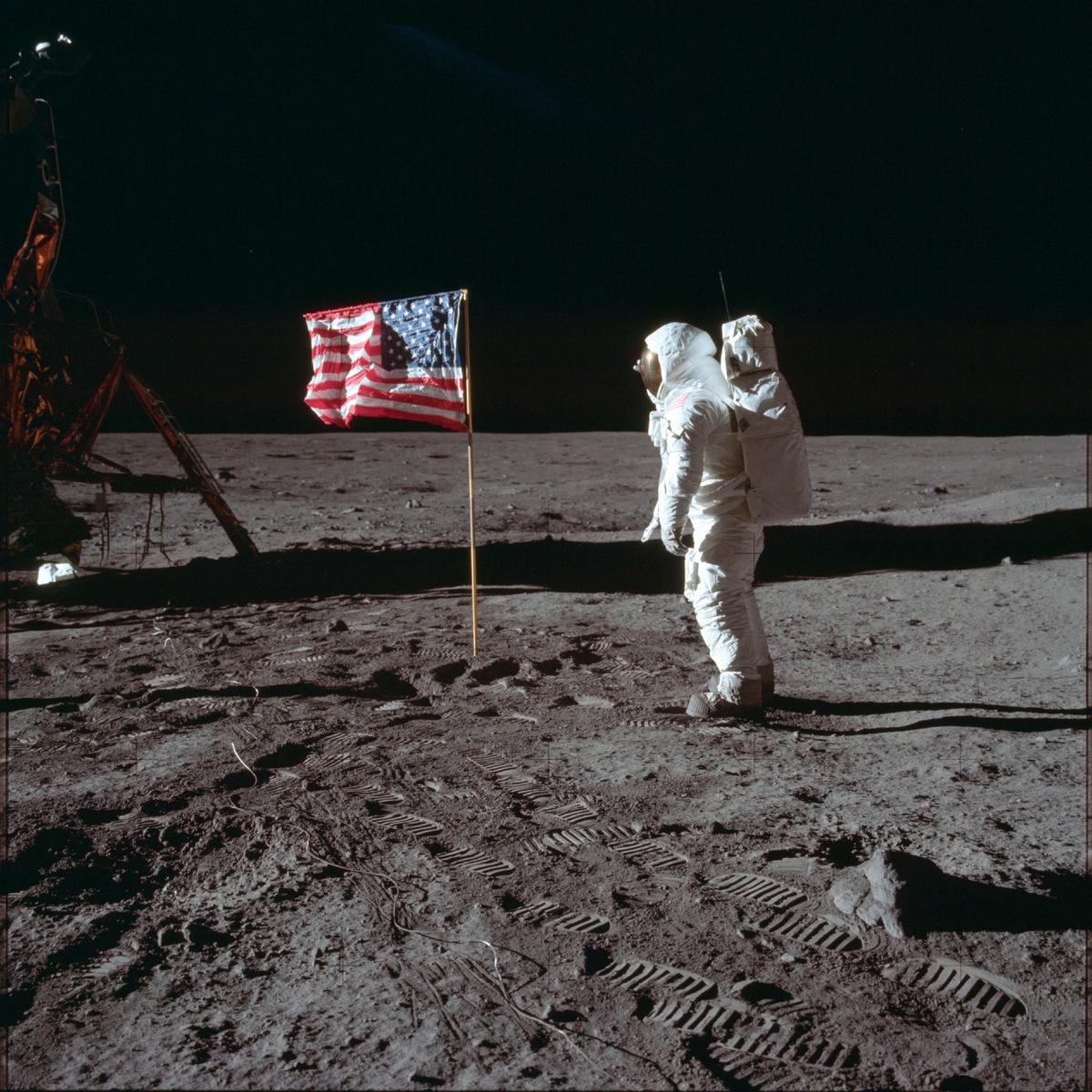 Bidder Pays $2.8 Million for Jacket Worn in Space by Buzz Aldrin
