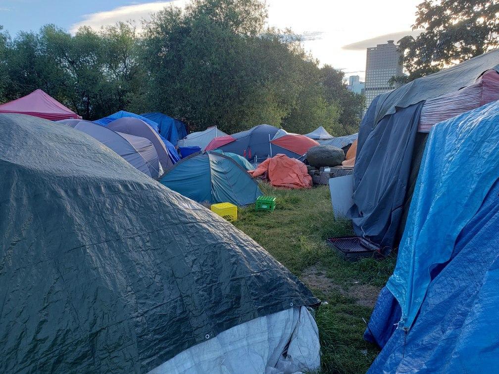 ‘No Leadership’: Camp Neighbours Decry Vancouver’s Worsening Homeless Situation
