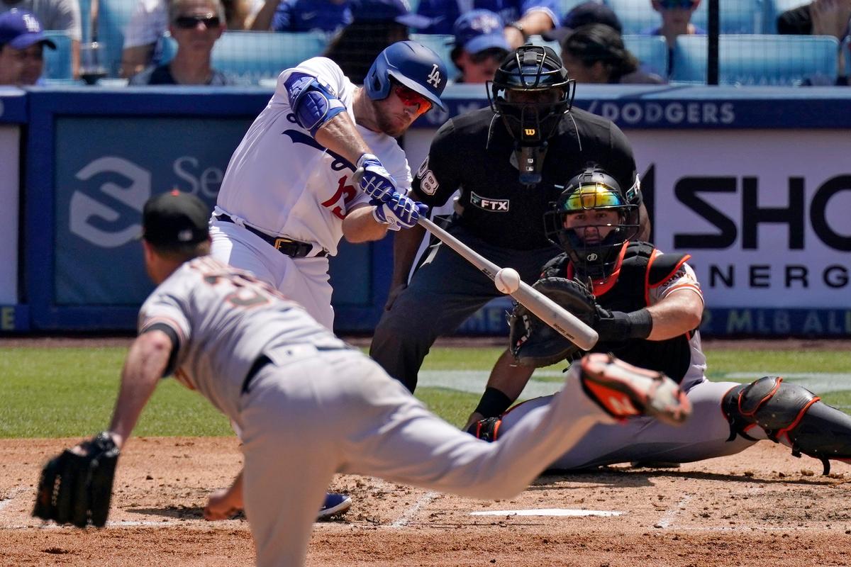Dodgers Rally for 7–4 Win Over Giants, Sweep 4 From Rivals