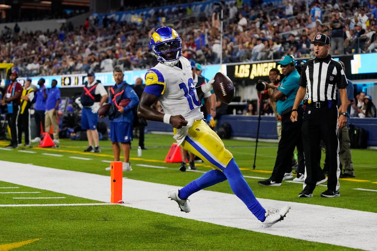 Perkins–McCutcheon Connection Leads Rams Over Chargers 29–22