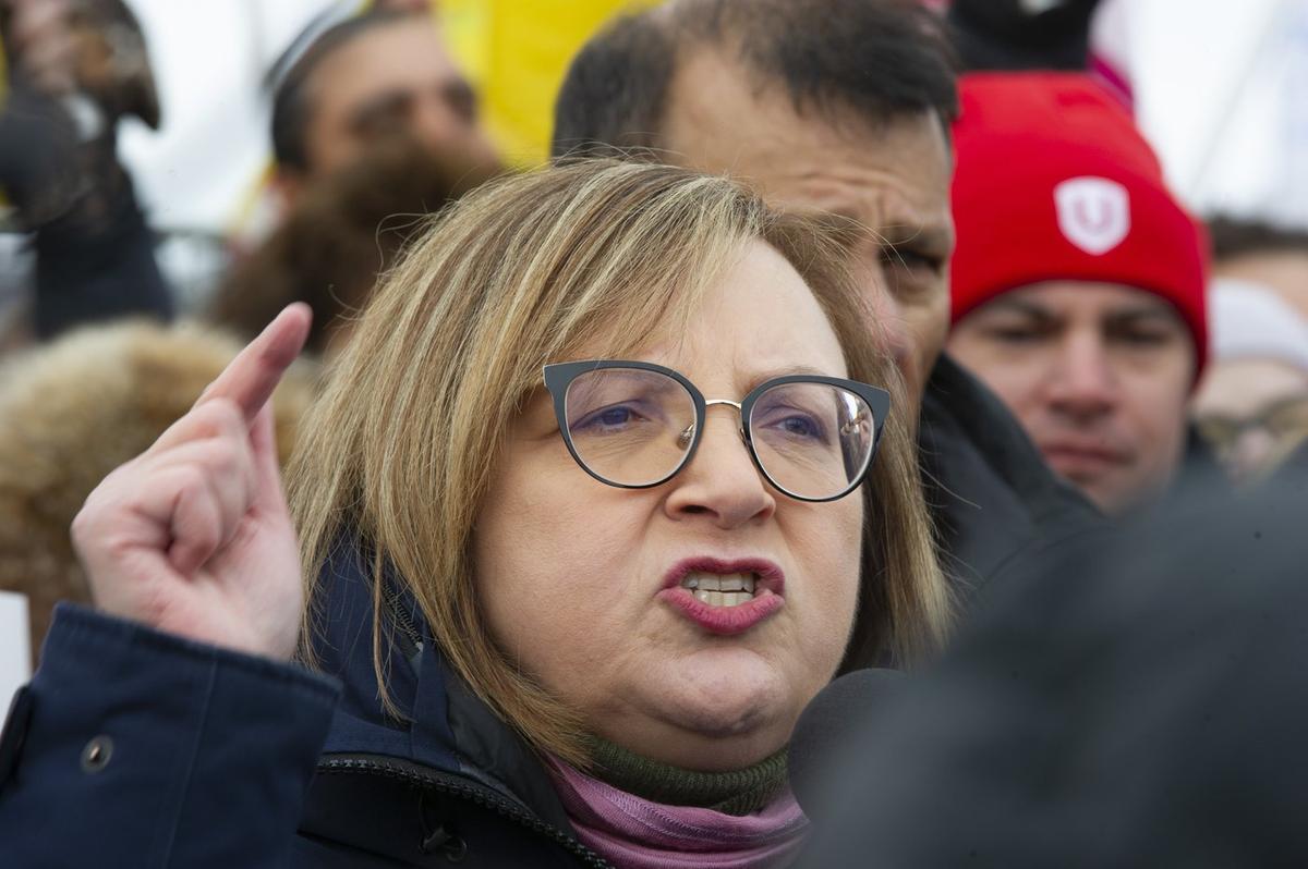 Unifor Members Elect Lana Payne as New President