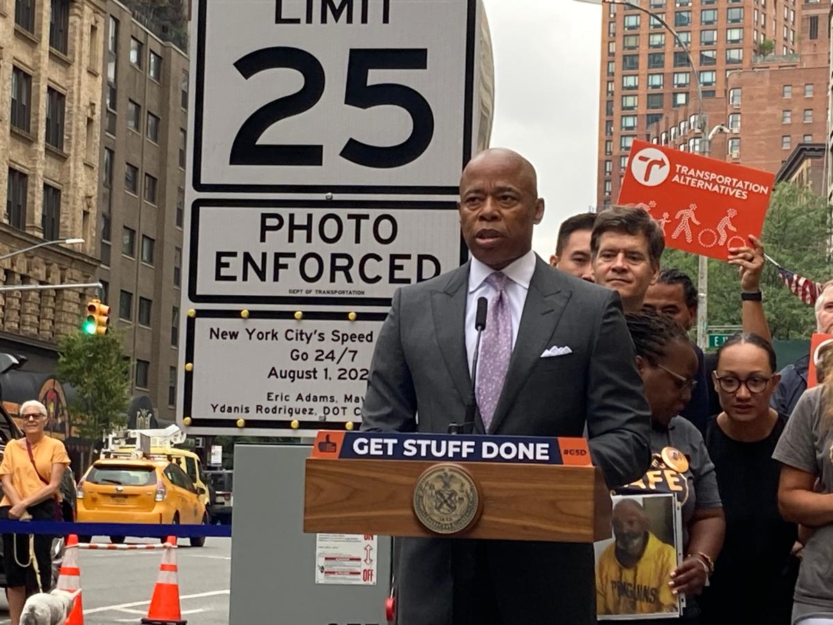 NYC to Open ‘Humanitarian Emergency Centers’ to Serve Illegal Immigrants Bused From Border States