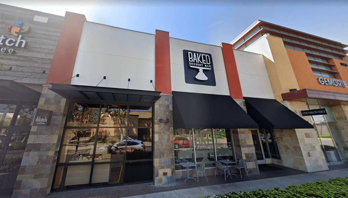 Baked Dessert Bar’s Grand Opening in Orange County Offers Free Cupcakes