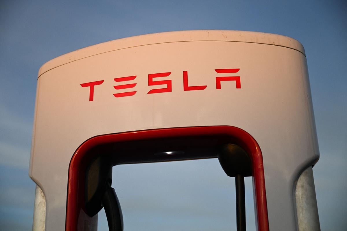 Elon Musk Says Price of Tesla’s FSD Driver Assistance Software Is Rising