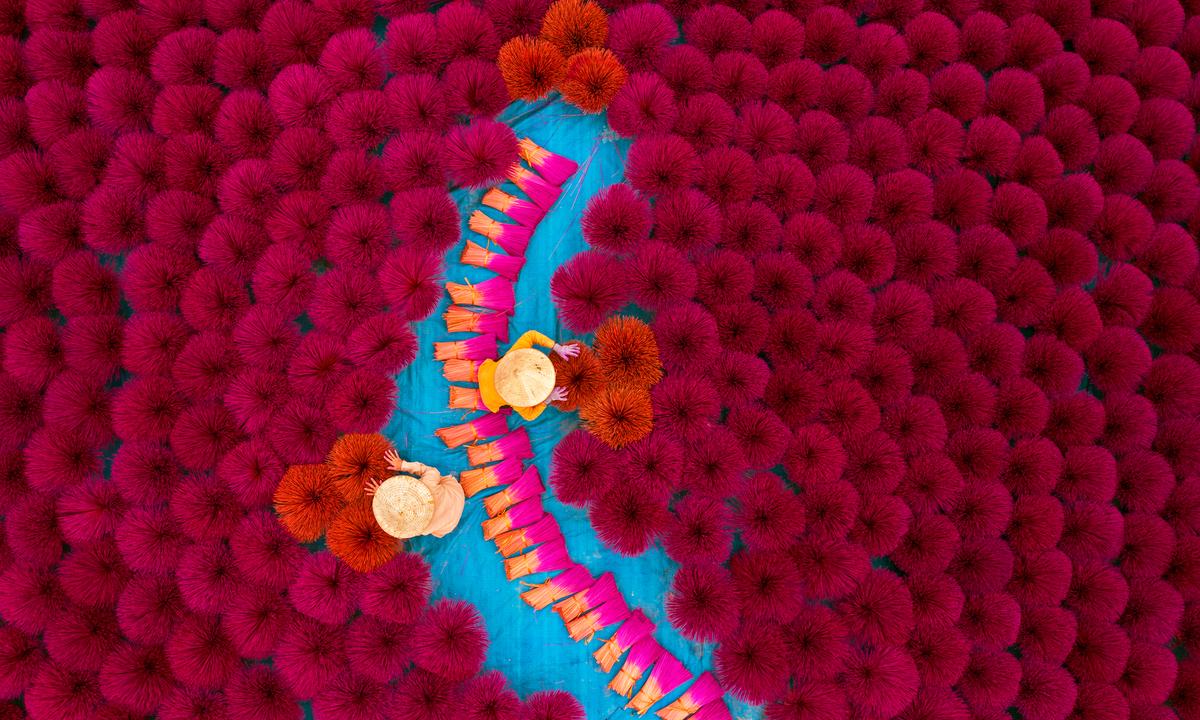 Vietnam’s Incense Village: Beautiful Photos of Thousands of Colorful Incense Sticks