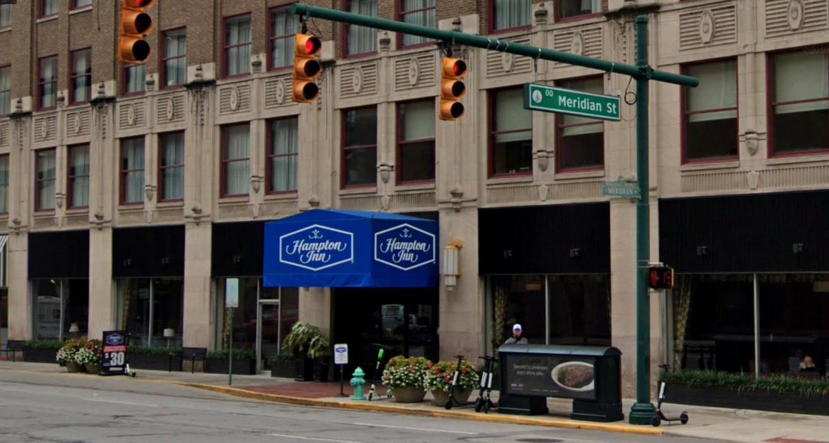3 Dutch Soldiers Shot Outside Hotel in Indianapolis