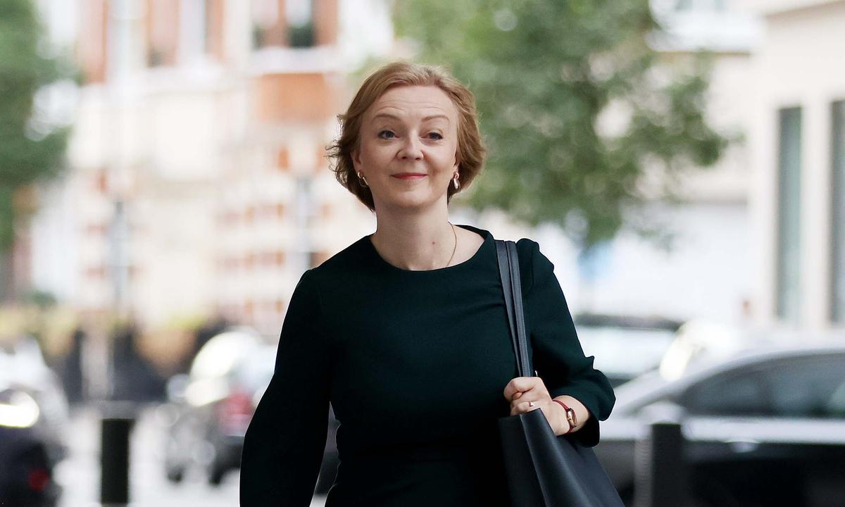 Truss Vows to Act on Energy Costs in a Week If She Becomes UK Prime Minister