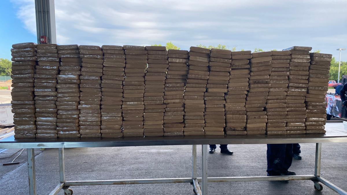 Border Patrol Agents Seizing Record Amounts of Fentanyl, Meth in Arizona, Texas