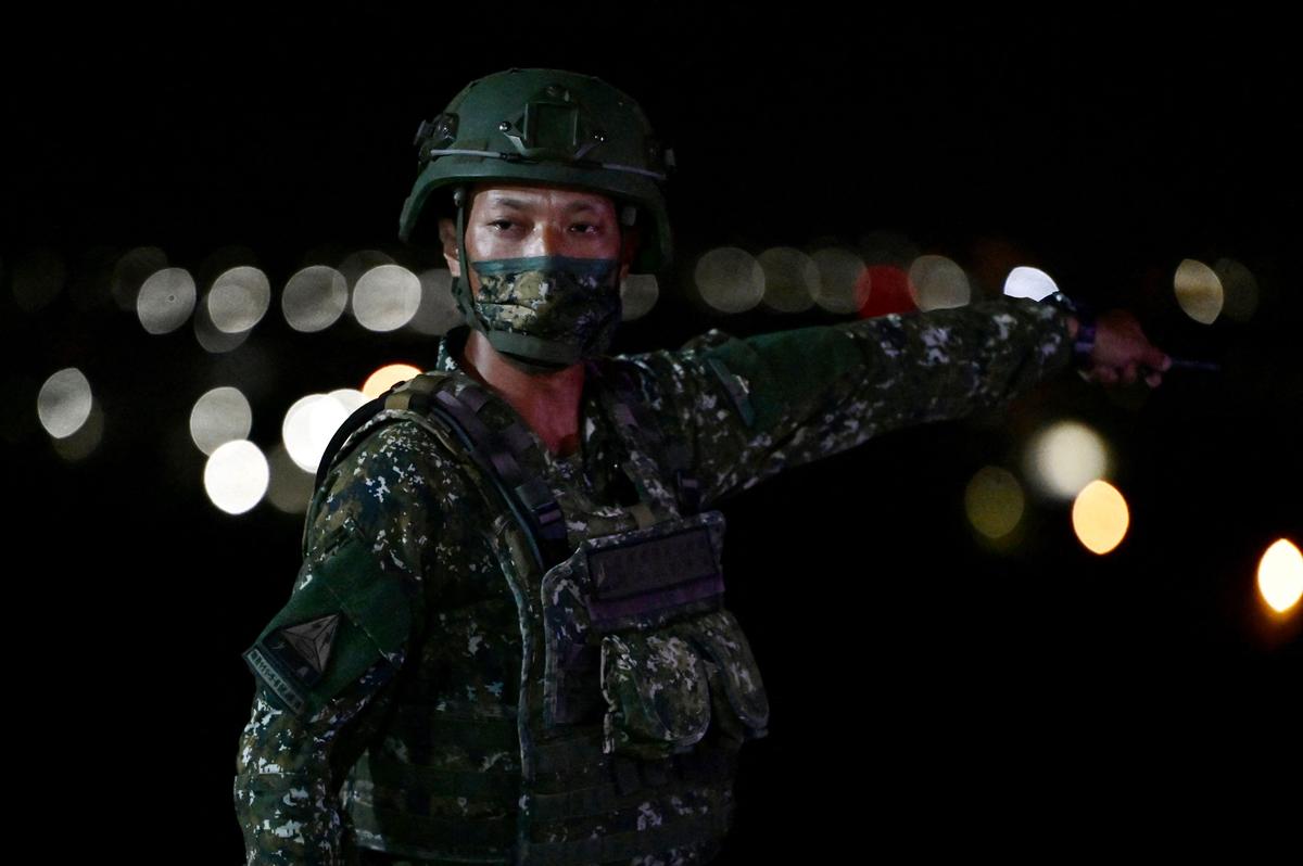 Taiwan Aims 7.5 Percent Boost in 2024 Defense Budget Amid China Tensions