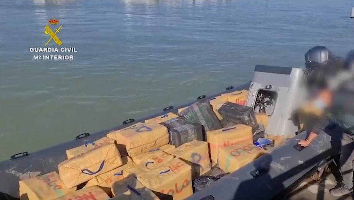 Spanish Police Seize 15 Tons of Moroccan Hashish, Arrest 49