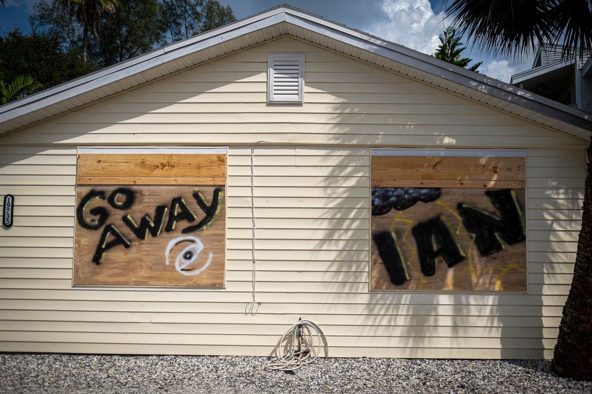 Hurricane Ian Forces Mandatory Evacuation of 300,000 in Tampa Bay