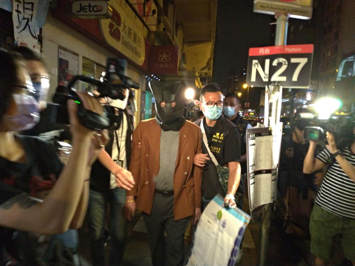 7 Hong Kong Doctors Arrested for Issuing COVID-19 Jab Exemption Certs, 20,000 Certs Become Invalid