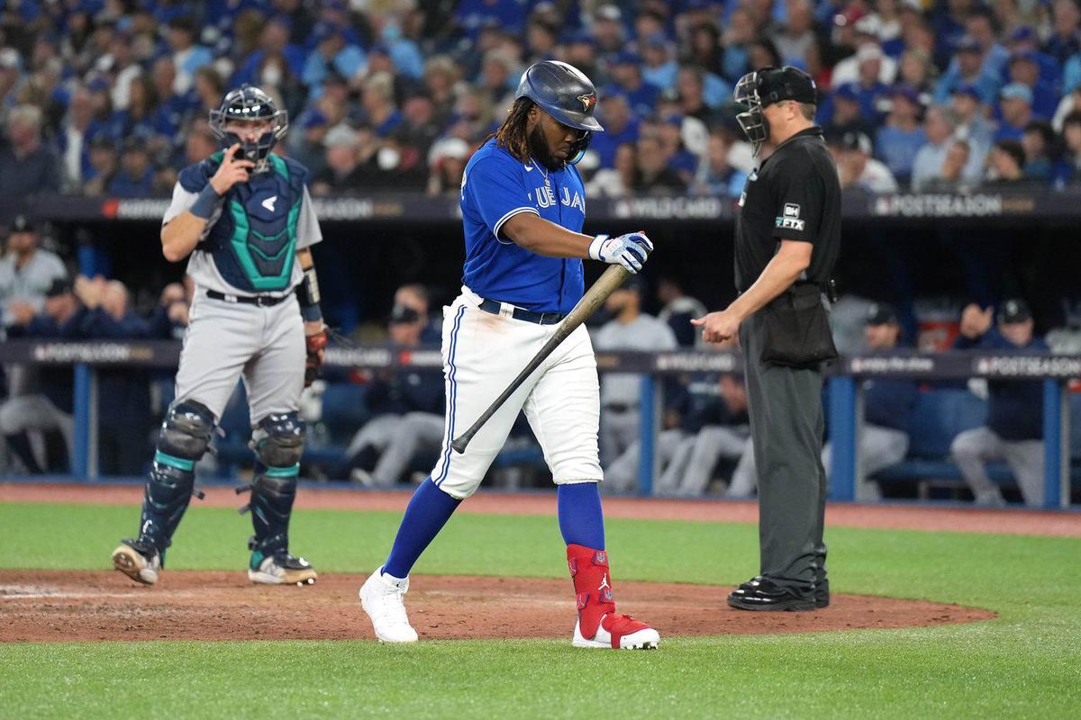Blue Jays Fall to Mariners in American League Wild-Card Series Opener