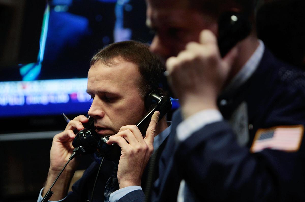 Investor Optimism Drops to One of 60 Lowest Readings in History