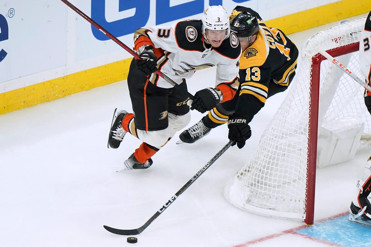 Bruins Edge Ducks After Shootout in Low-Scoring Affair