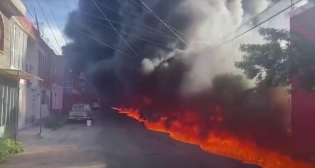 Fuel Truck Crash Sparks Huge Fire in Mexico, Hundreds Evacuated