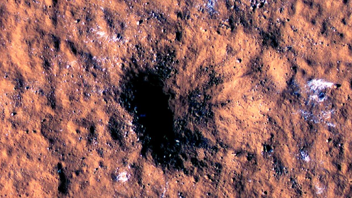2 NASA Spacecraft Detect Biggest Meteor Strikes at Mars