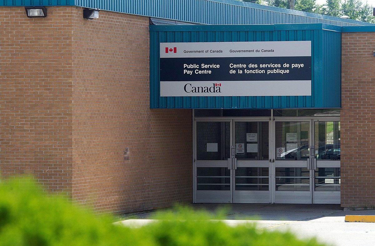 Auditor General Says $500M in Overpayments to Civil Servants Needs to Be Collected