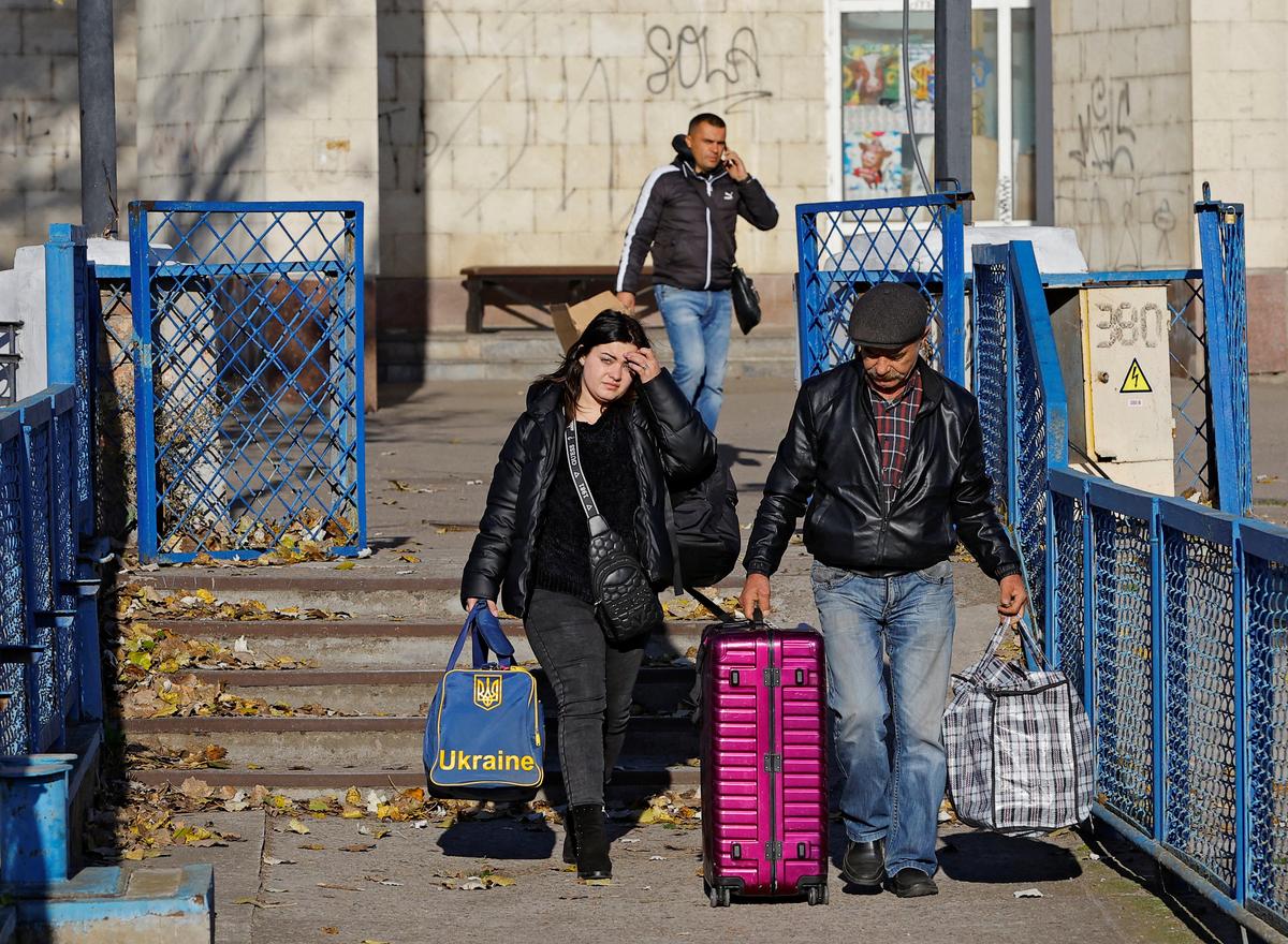 Russia Orders Wider Evacuation of Occupied Southern Ukraine