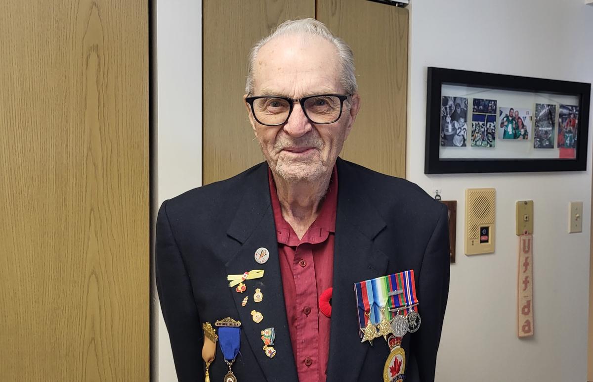‘Prairie Boys Made the Best Sailors’: 99-Year-Old Navy Vet Recounts His WWII Experience
