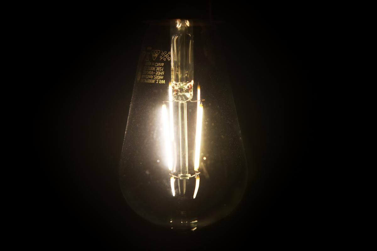 Australians to Face Steep Electricity Price Increases Despite Coal and Gas Price Caps