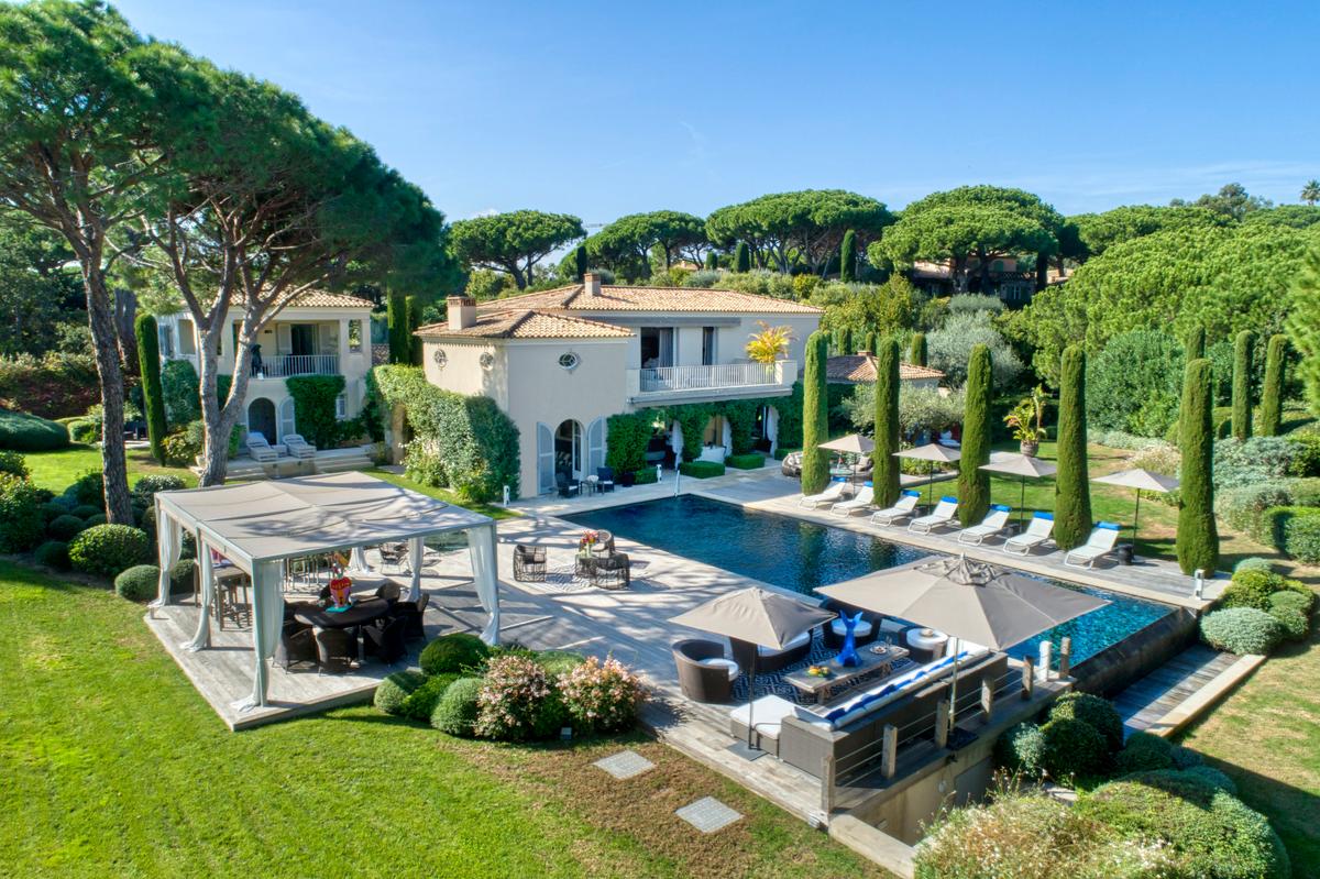 A Most Luxurious French Villa