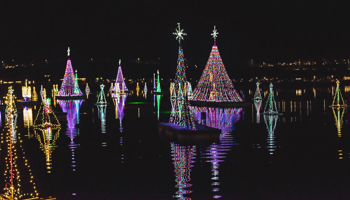 Lighting of the Bay Kicks Off Holiday Season in Newport Beach