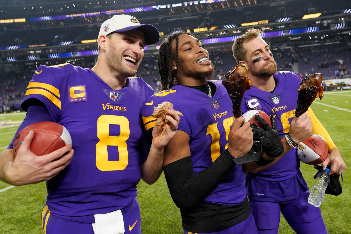 Cousins, Vikings Rebound From Blowout to Beat Patriots 33–26