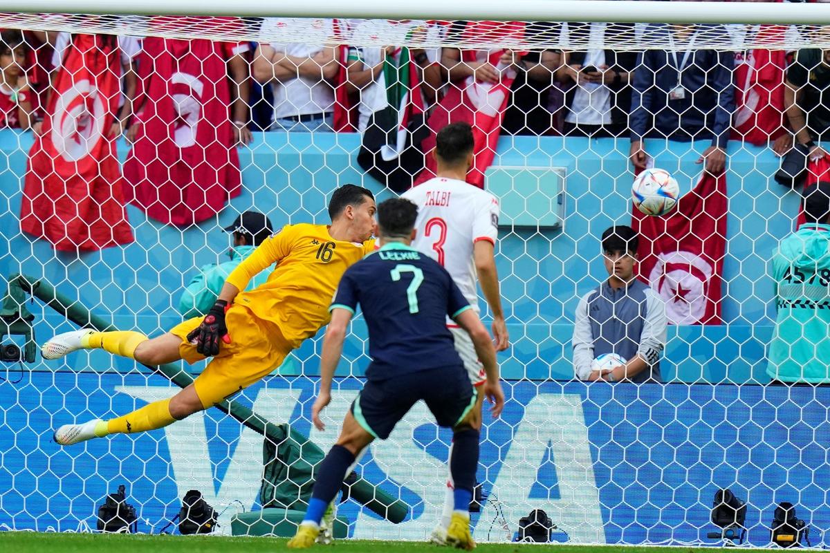 Australia Beats Tunisia 1–0 to Revive Its World Cup Campaign