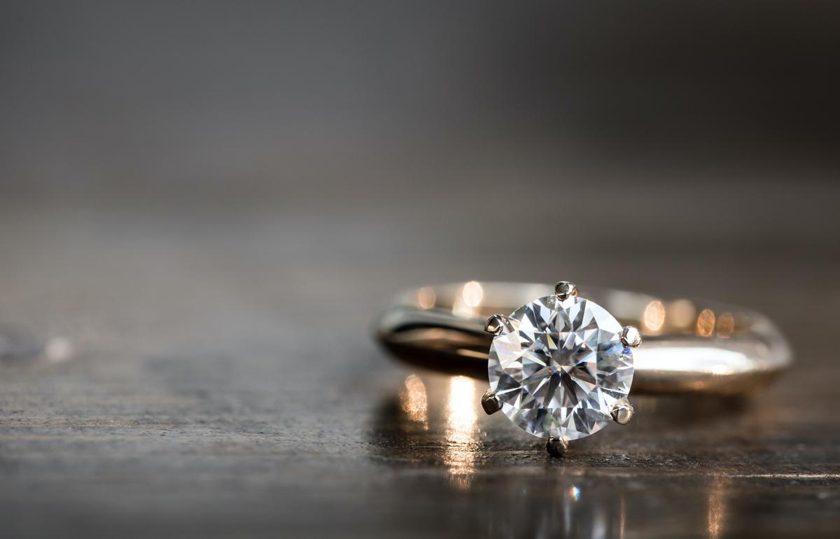 Sticky Situations: Bankrupt Mortgage Lender and a $10,000 Engagement Ring