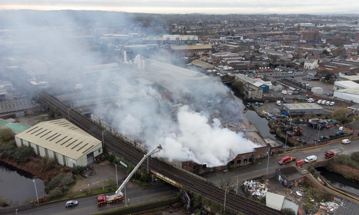 Major Incident Declared in UK City After Fire Engulfs Multiple Buildings