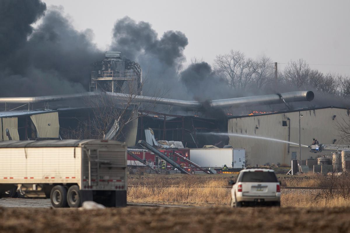 Iowa Plant Explosion, Fire Lead to Injuries, Evacuation