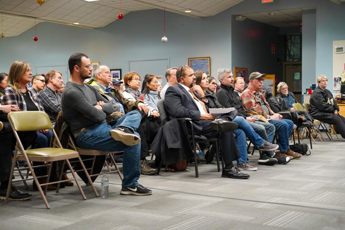 Middletown, New York, Seminar Raises Awareness of CCP Threat